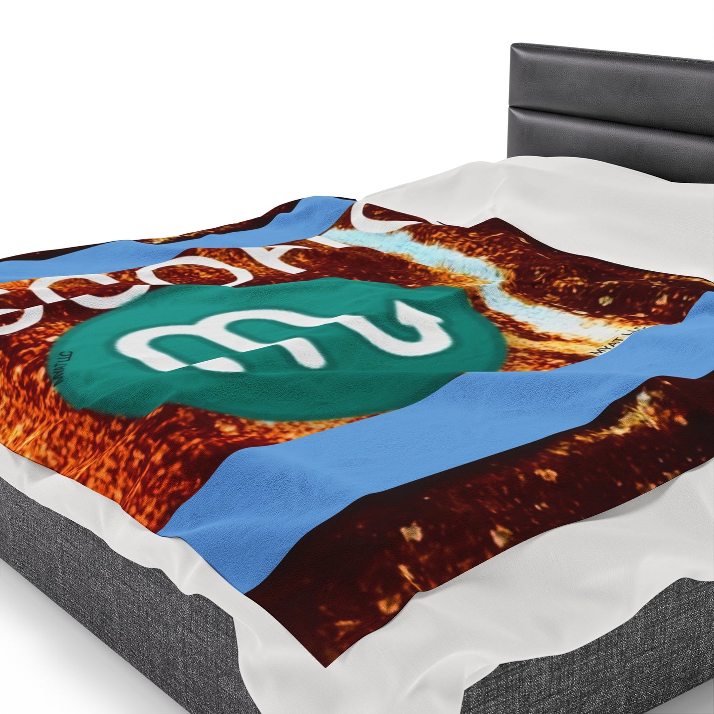 SAGI Velveteen Plush Blanket