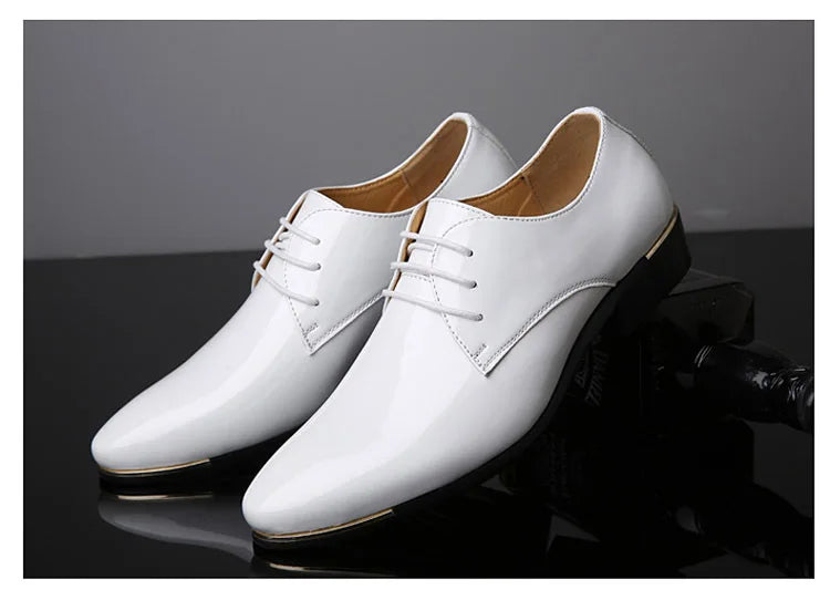 2023 Classic Men Luxury Business Shoes Derby Gentleman Honorable Oxford Mens Red White Men Party Shoes for Men Dress Shoes