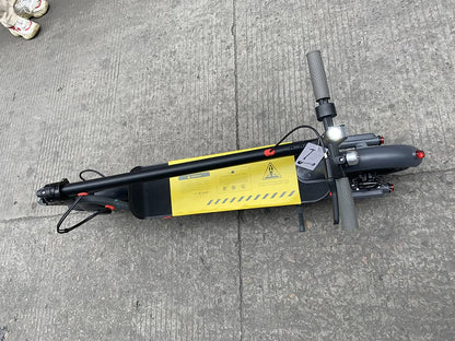 Adult 8.5 Inch Aluminum Alloy Electric Scooter Can Be Folded 2 Wheel Scooter On Behalf Of Driving Electric Scooter