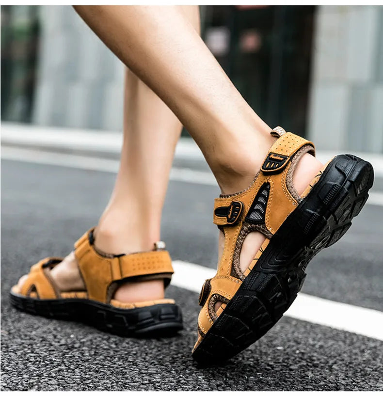 Brand Classic Mens Sandals Summer Genuine Leather Sandals Men Outdoor Casual Lightweight Sandal Fashion Men Sneakers Size 38-46