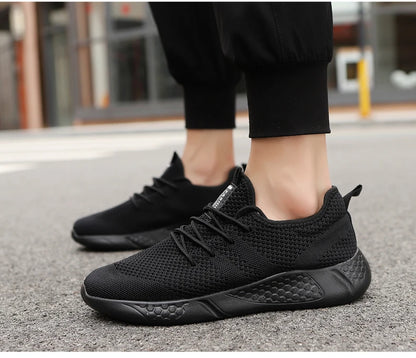 Hot Sale Light Man Running Shoes Comfortable Breathable Men's Sneaker Casual Antiskid and Wear-resistant Jogging Men Sport Shoes