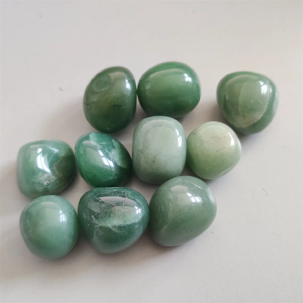 Natural Green Aventurine Quartz Crystal Stone Tumbled Reiki Healing Natural Stone and Minerals Home Decoration Stone