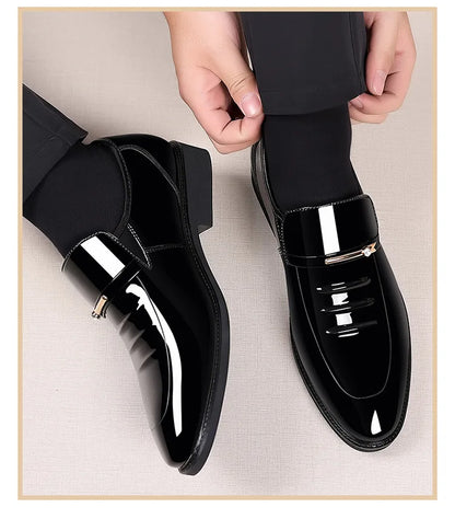 Patent Leather Shoes for Men Business Shoes Casual Point Toe Slip on Loafers for Men Luxury Party Wedding Plus Size Shoes2023