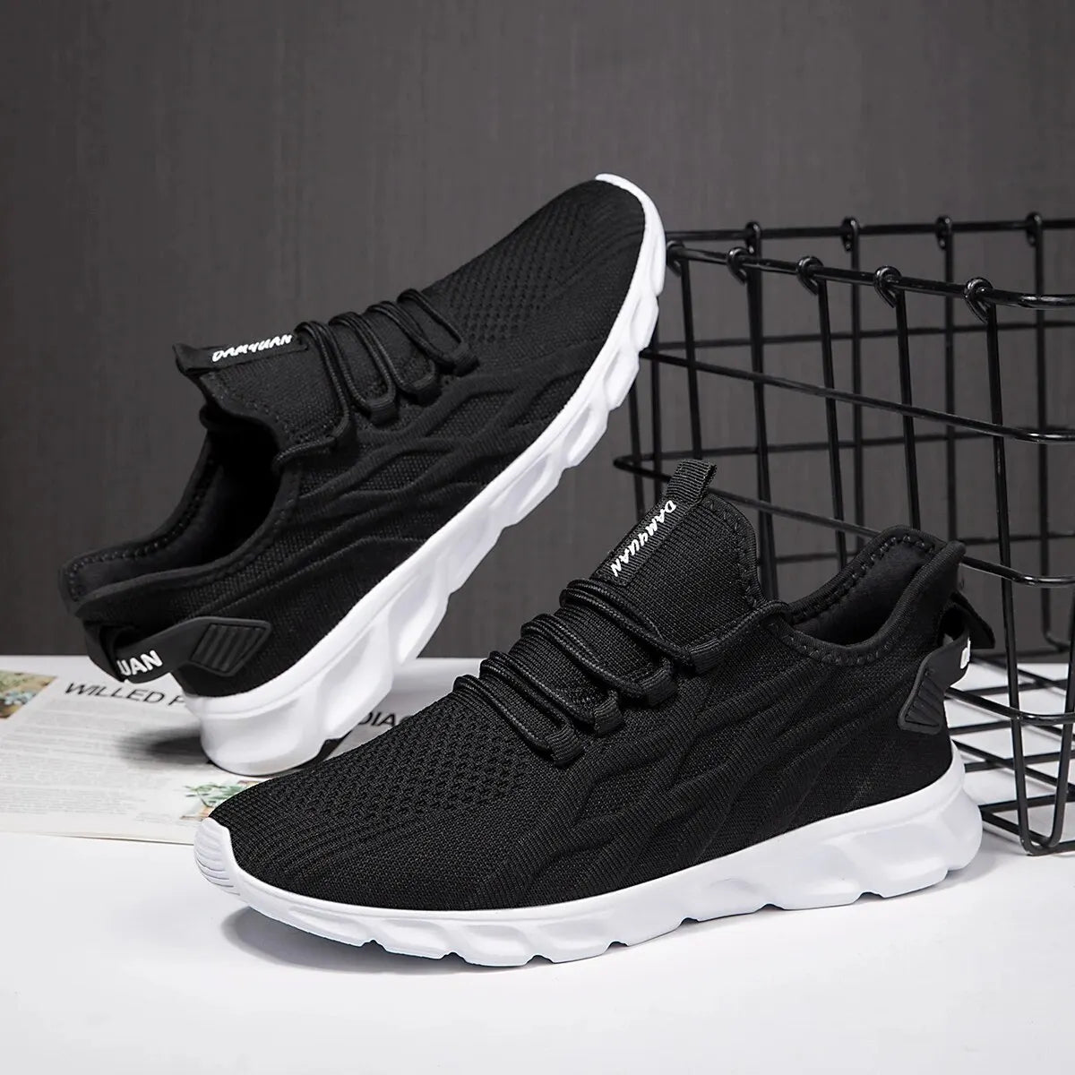 Men Vulcanized Walking Running Shoes Unisex Casual Lightweight Tennis Shoes Athletic Sports Shoes Breathable Fashion Sneakers