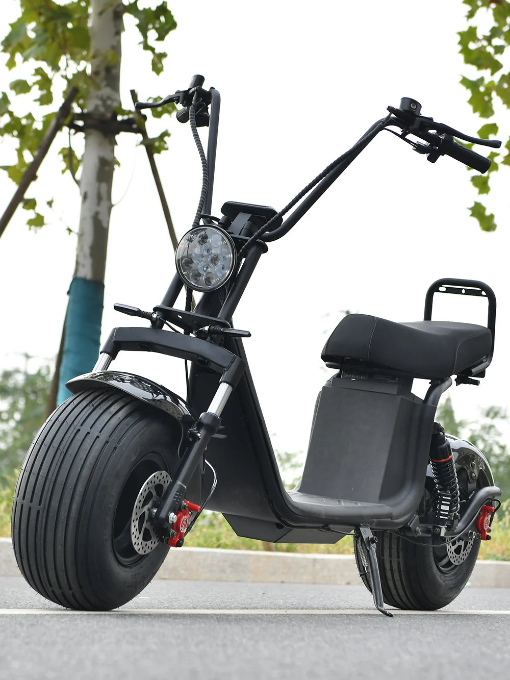 60V25AH 4000W Motor Citycoco Electric Scooter 18 Inch Snowfield Off-road Tire Max Speed 70-80KM/H Max Load 250KG USA STOCK