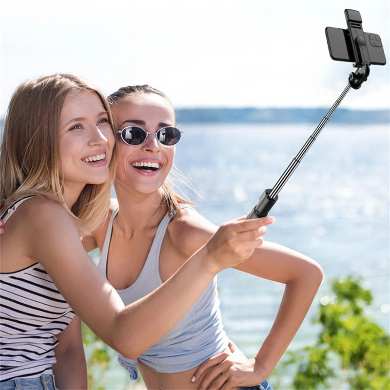 2023 New Wireless Bluetooth Selfie Stick Remote Shutter Tripod with Fill Light 360-Degree Rotation for Live Broadcasting