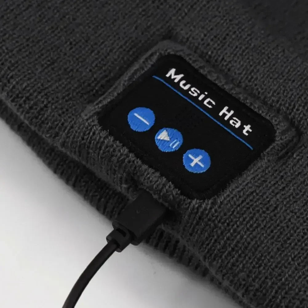 Outdoor Sport Bluetooth 5.0 Wireless Headphone Beanie Hat with LED Light and Built-in Microphone for Music and Calls