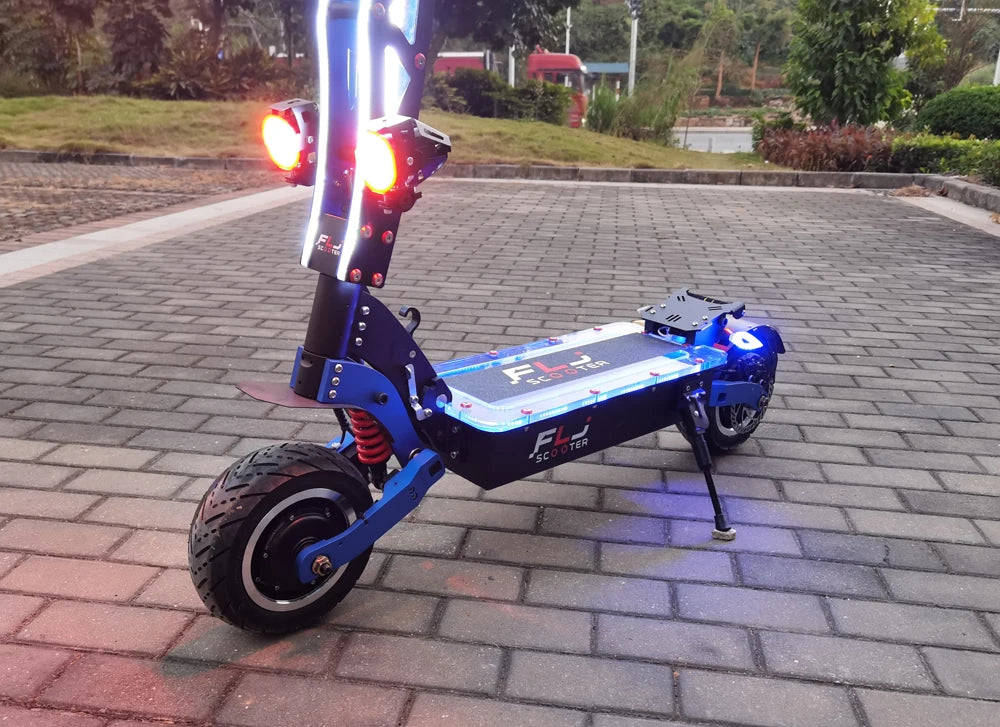 E8P 6000W Dual Motor 60V 35AH Electric Scooter 11 inch Off-Road Tyres with Seat Max Speed 85-90km/hLCD Display Foldable Escooter