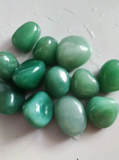 Natural Green Aventurine Quartz Crystal Stone Tumbled Reiki Healing Natural Stone and Minerals Home Decoration Stone