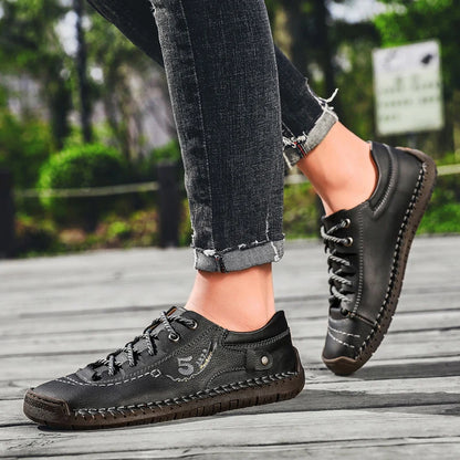 New Men Leather Casual Shoes Outdoor Comfortable High Quality Fashion Soft Homme Classic Ankle Non-slip Flats Moccasin Trend