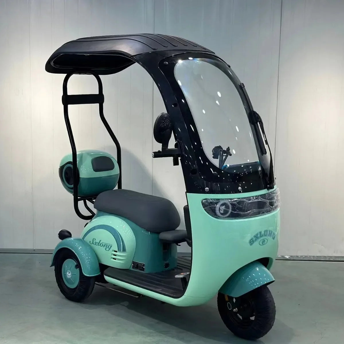 Mobility Scooter Adult Elderly Passenger Electric Tricycle With Roof Disability Mini Small Electric Scooter With Shed 3 Wheels