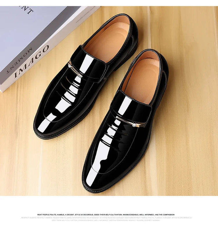 Patent Leather Shoes for Men Business Shoes Casual Point Toe Slip on Loafers for Men Luxury Party Wedding Plus Size Shoes2023