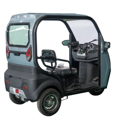 Big space three  wheel electric passenger trike adults enclosed  three  wheel escooter with roof