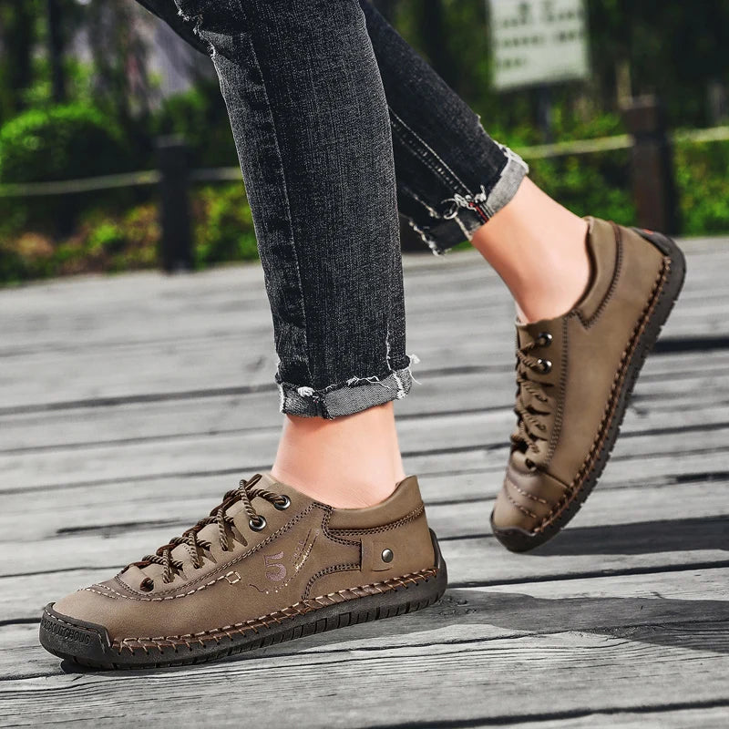 New Men Leather Casual Shoes Outdoor Comfortable High Quality Fashion Soft Homme Classic Ankle Non-slip Flats Moccasin Trend