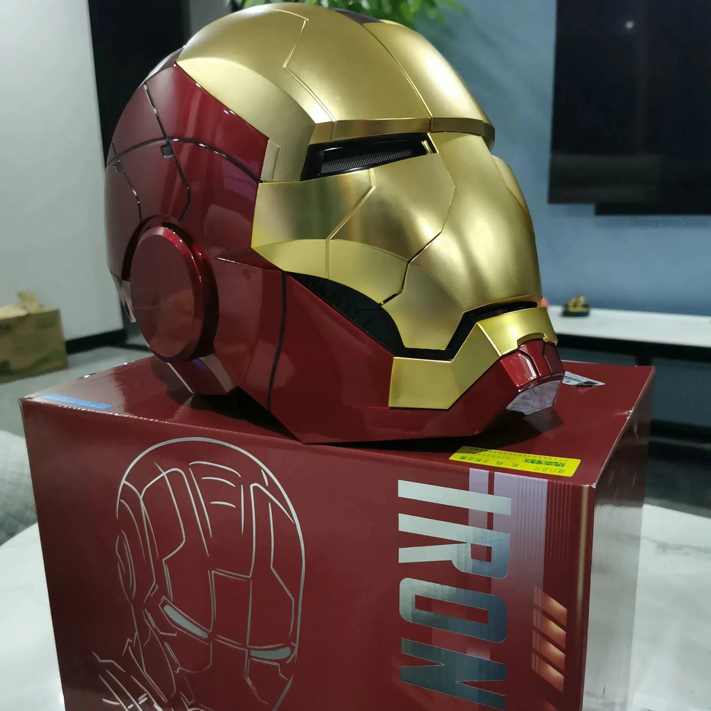 Marvel Iron Man Autoking 1/1 Mk5 Helmet Remote And Voice Control Iron Man Automatic Helmet Mask With Led Light Figure For Boys