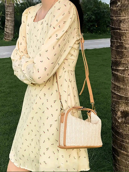 2024 Summer New Grass Weaving Small Bag Casual Women's Bag Handheld One Shoulder Crossbody Bag