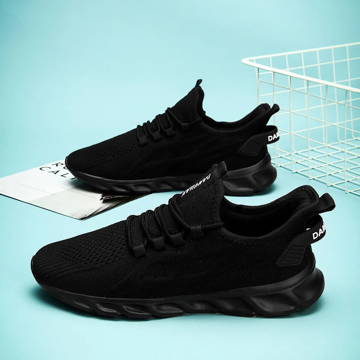 Men Vulcanized Walking Running Shoes Unisex Casual Lightweight Tennis Shoes Athletic Sports Shoes Breathable Fashion Sneakers