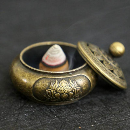 Classical Antique Three Legged Incense Burner Household Indoor Decorative Zen Sandalwood Carving Incense Burner High Quality - MarvelouStoree