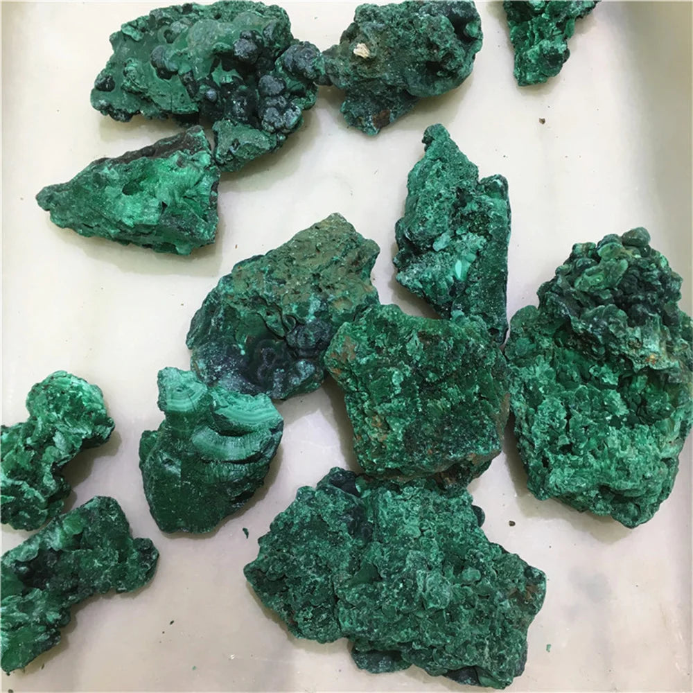 High Quality Natural Malachite Raw Stone Malachite Crystal Clastic Rock Cube Collectible Witchcraft Magic Minerals Specimen