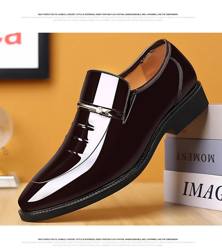 Patent Leather Shoes for Men Business Shoes Casual Point Toe Slip on Loafers for Men Luxury Party Wedding Plus Size Shoes2023