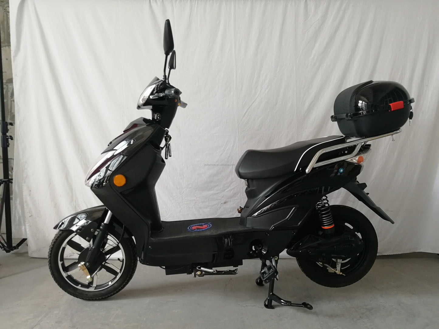 Cheap Price 1000W Electric Motorcycle Scooter 60V 20Ah Battery Motorcycle Electric Vehicles Two Wheeler