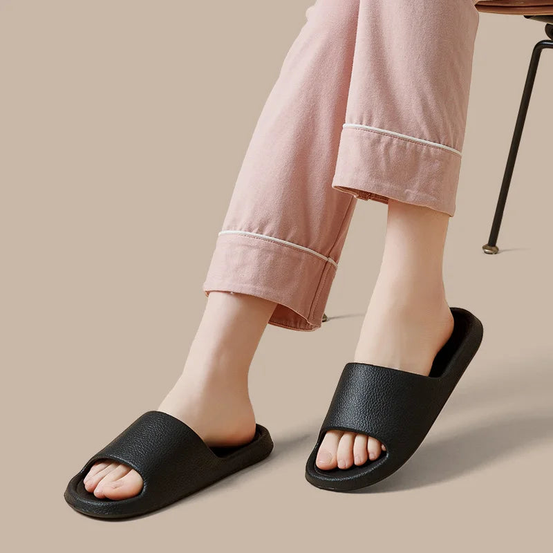 Thick Platform Bathroom Home Slippers Women Fashion Soft Sole EVA Indoor Slides Men sandals 2023 Summer Non-slip Flip Flops