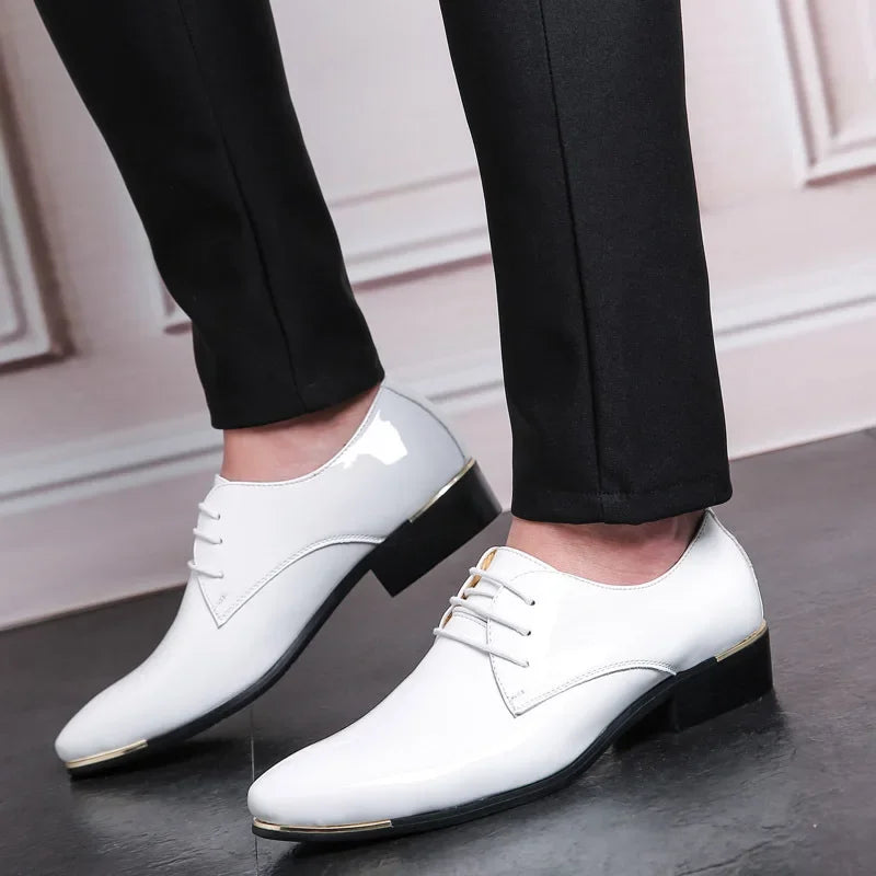 2023 Classic Men Luxury Business Shoes Derby Gentleman Honorable Oxford Mens Red White Men Party Shoes for Men Dress Shoes