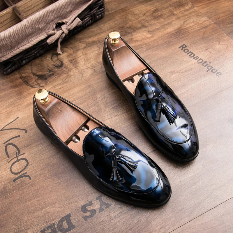 New Fashion Leather Gentleman Stress Shoes Men Business Driving Shoes Handmade Tassel Loafers chaussure Party Flats Dress Shoes